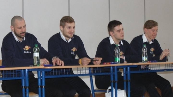 „Rytieri“ navštívili základnú školu vo Zvolenskej Slatine